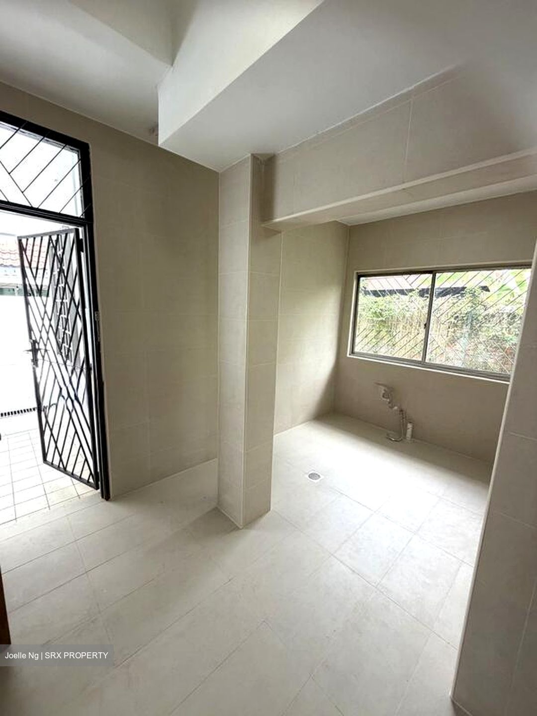 Prince Of Wales Road (D10), Semi-Detached #524943301